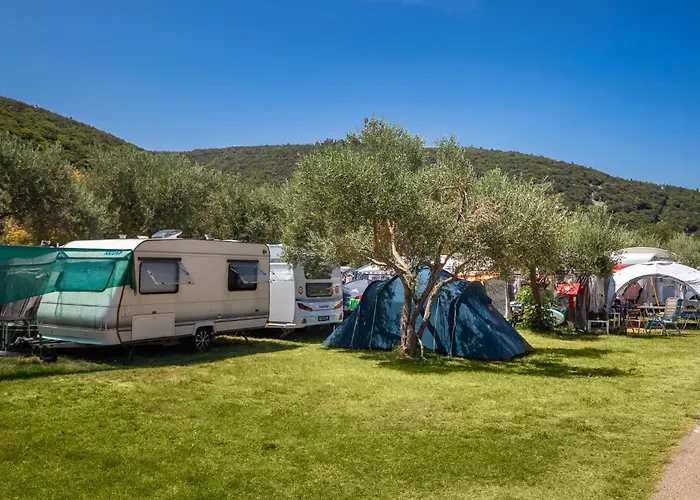 Maslinica Oliva Pitches Campsite *